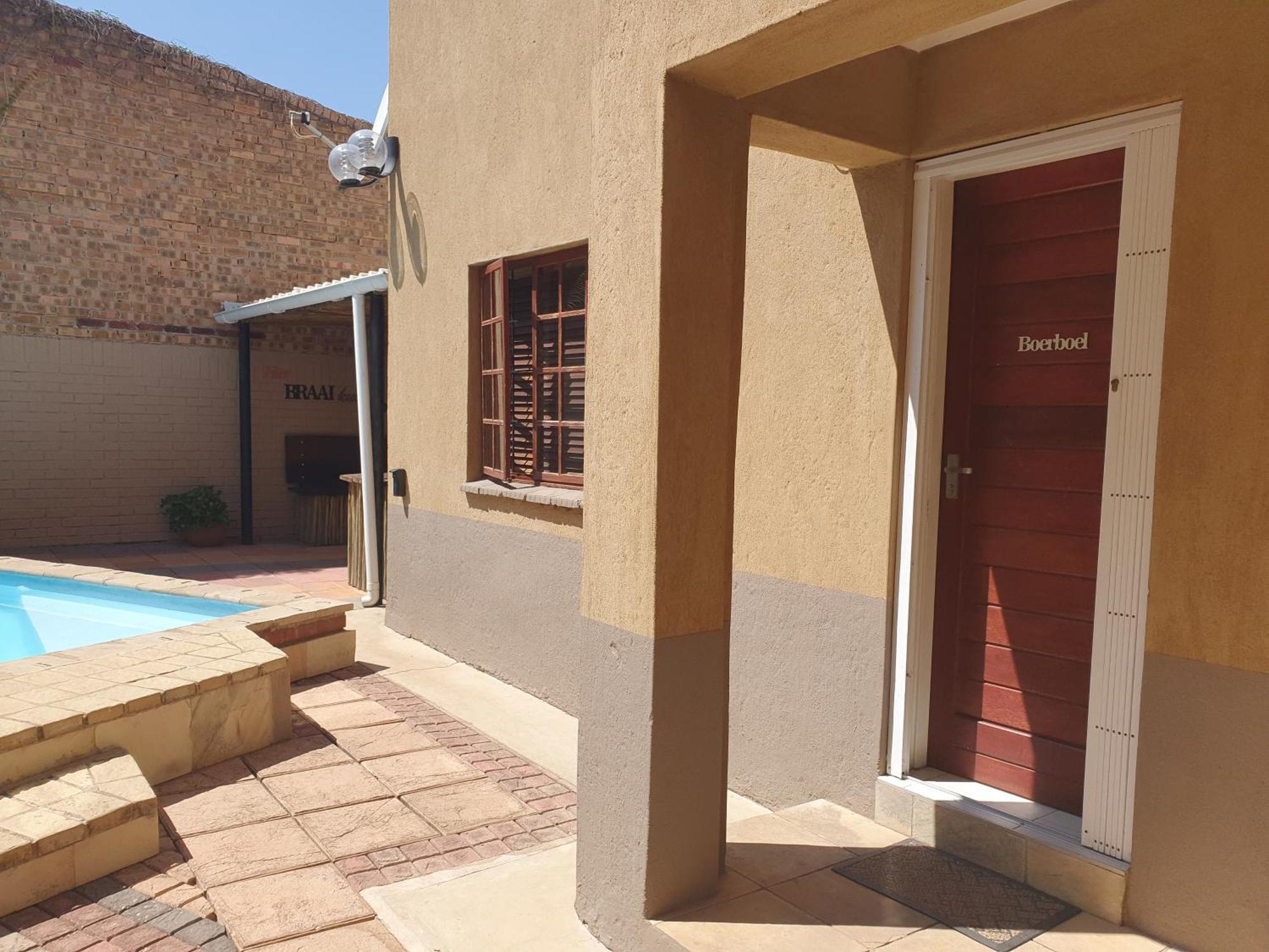 Bed and Breakfast The Leopard Tree Polokwane Habitación foto