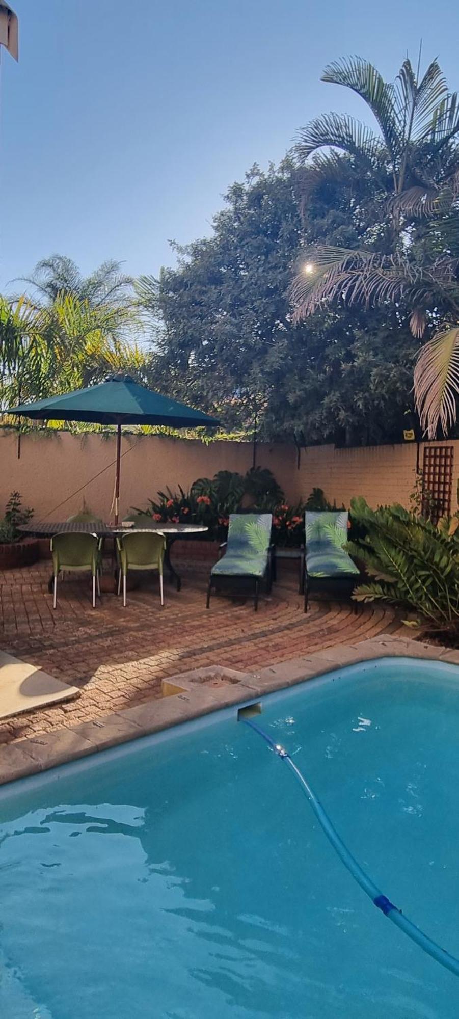 Bed and Breakfast The Leopard Tree Polokwane Exterior foto